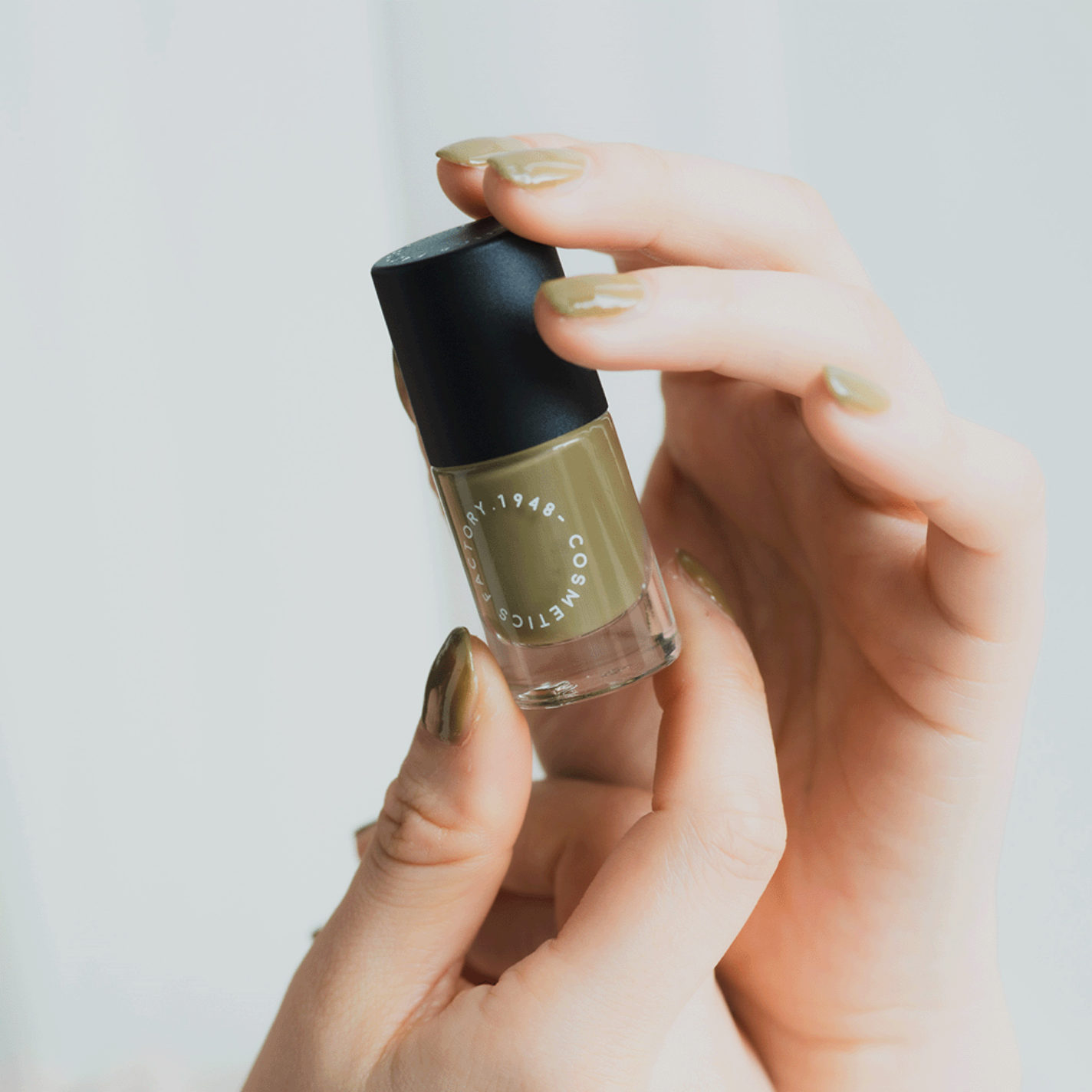 ニュアンスネイルカラー 25 WILLOW