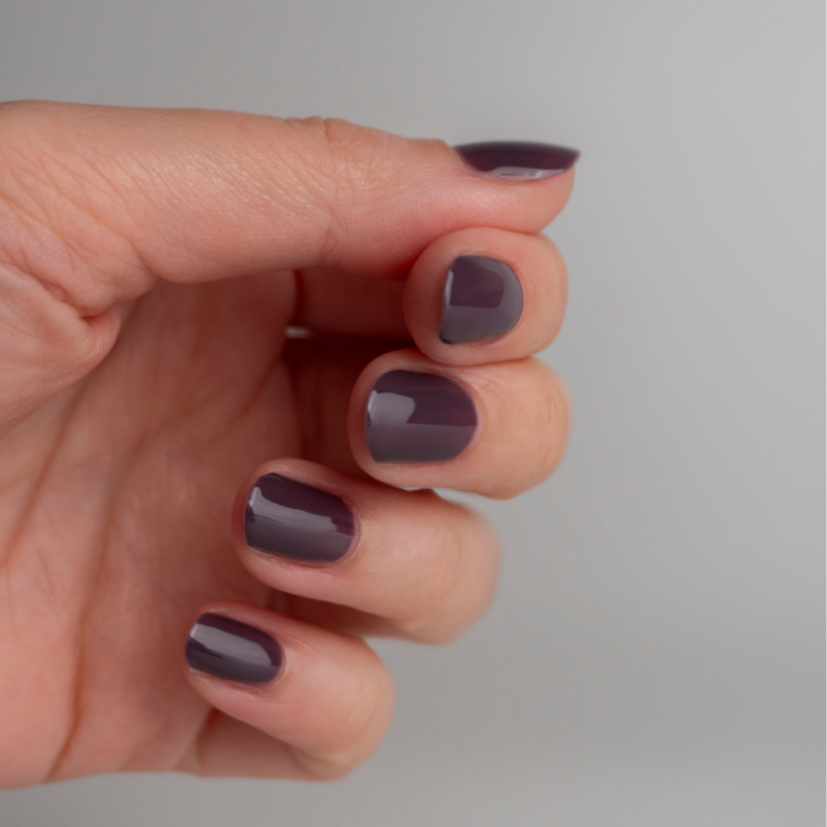 イチキューヨンハチニュアンスネイルカラー 14 RAISIN