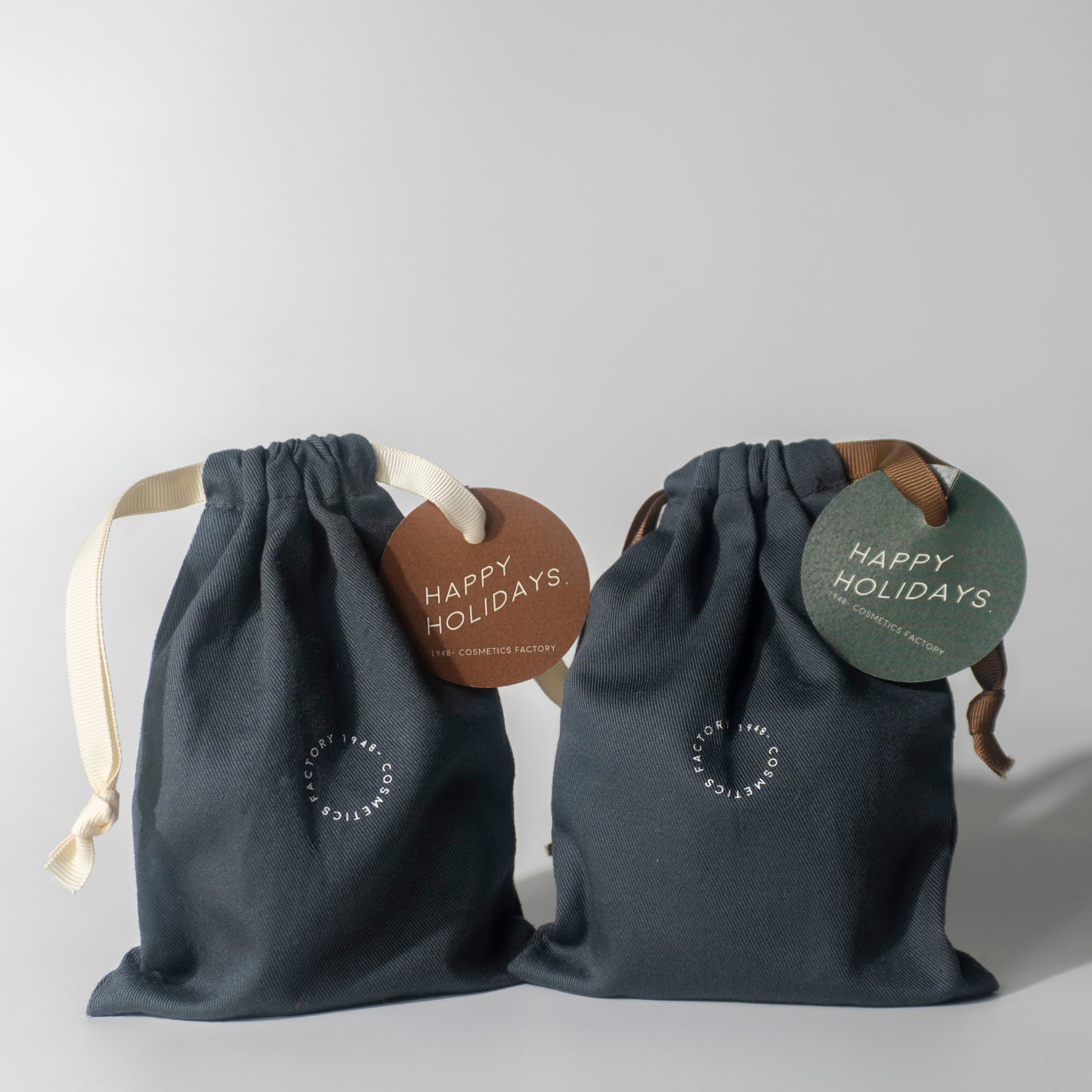 【HOLIDAY限定】イチキューヨンハチニュアンスネイルカラー  CHARMANT