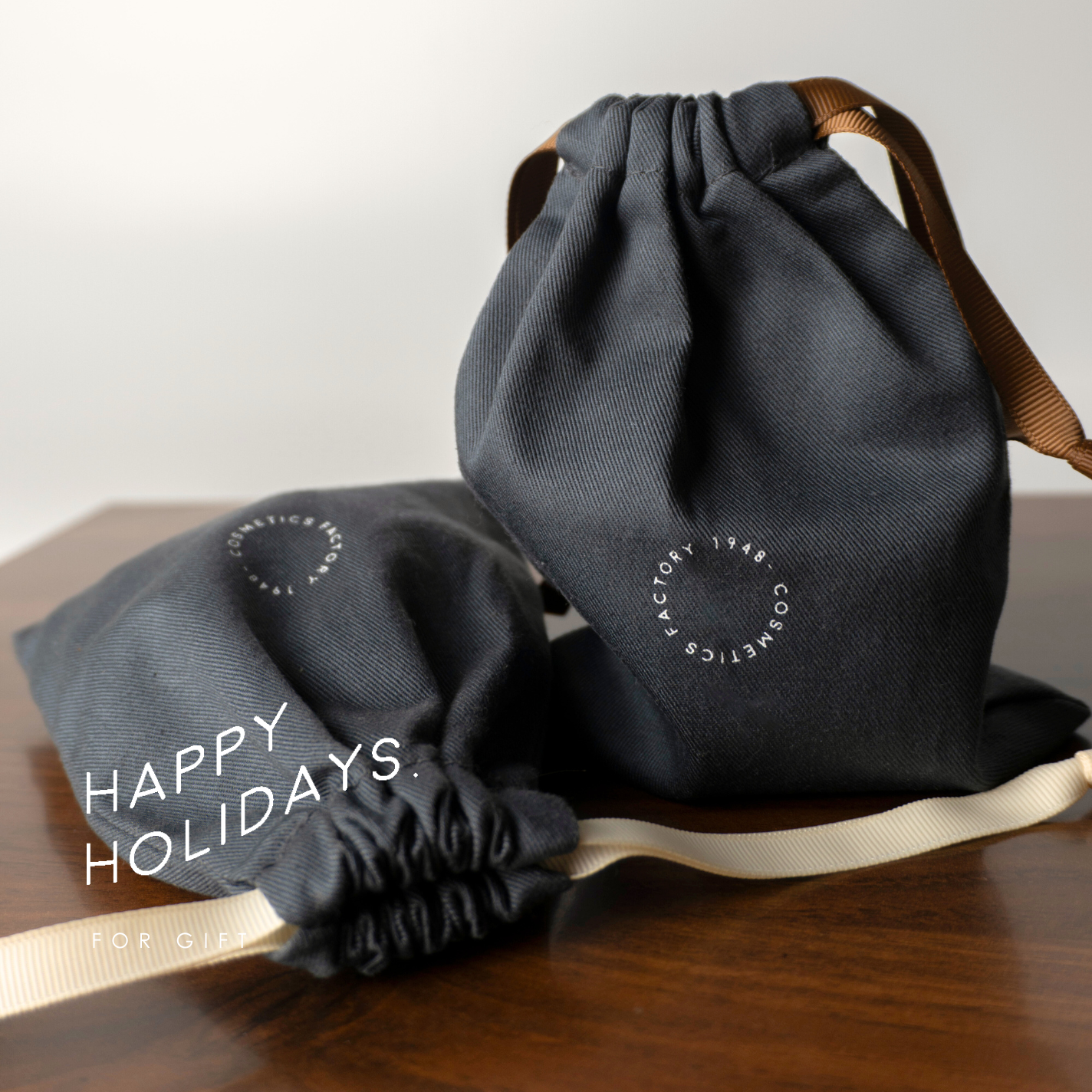 【HOLIDAY限定】ギフトラッピング巾着（全商品対象）