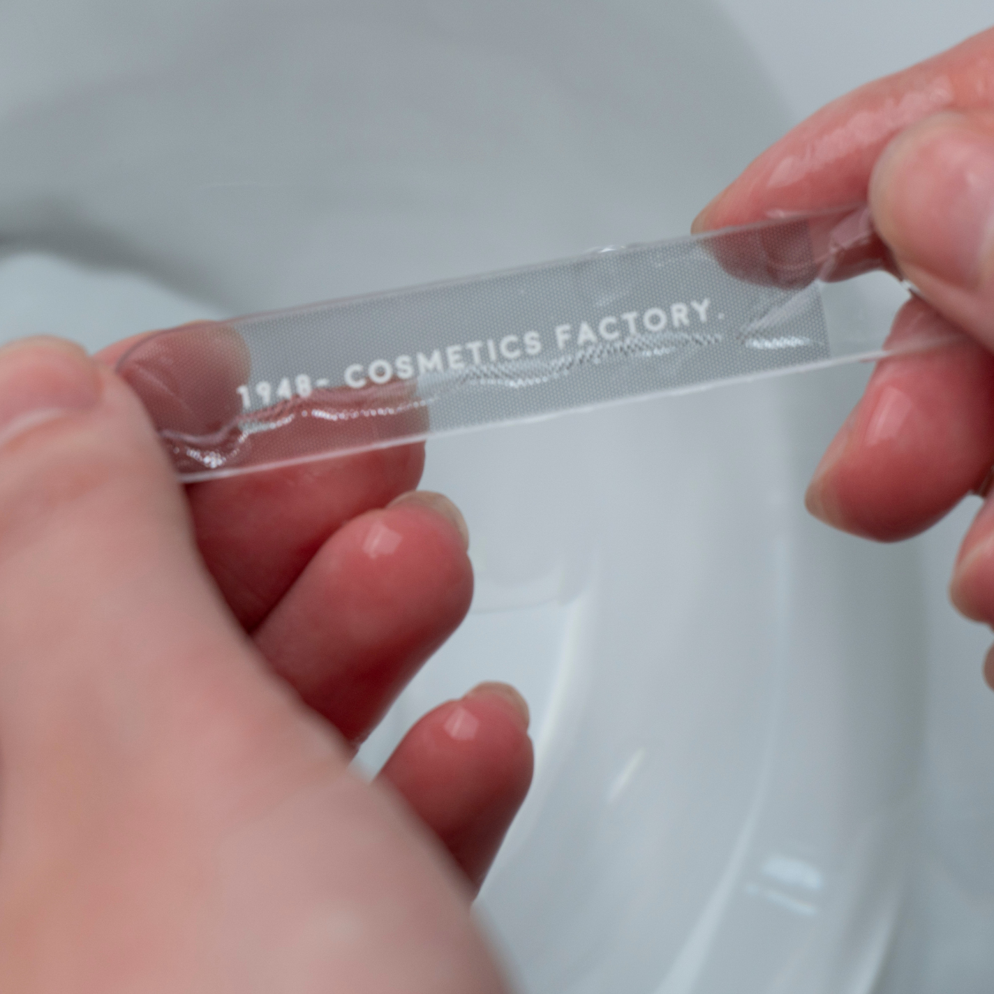 ガラスネイルシャイナー