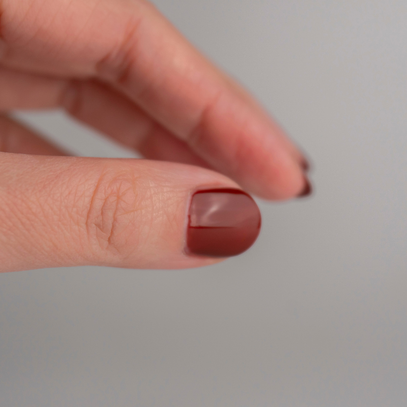 イチキューヨンハチニュアンスネイルカラー 03 MAROON