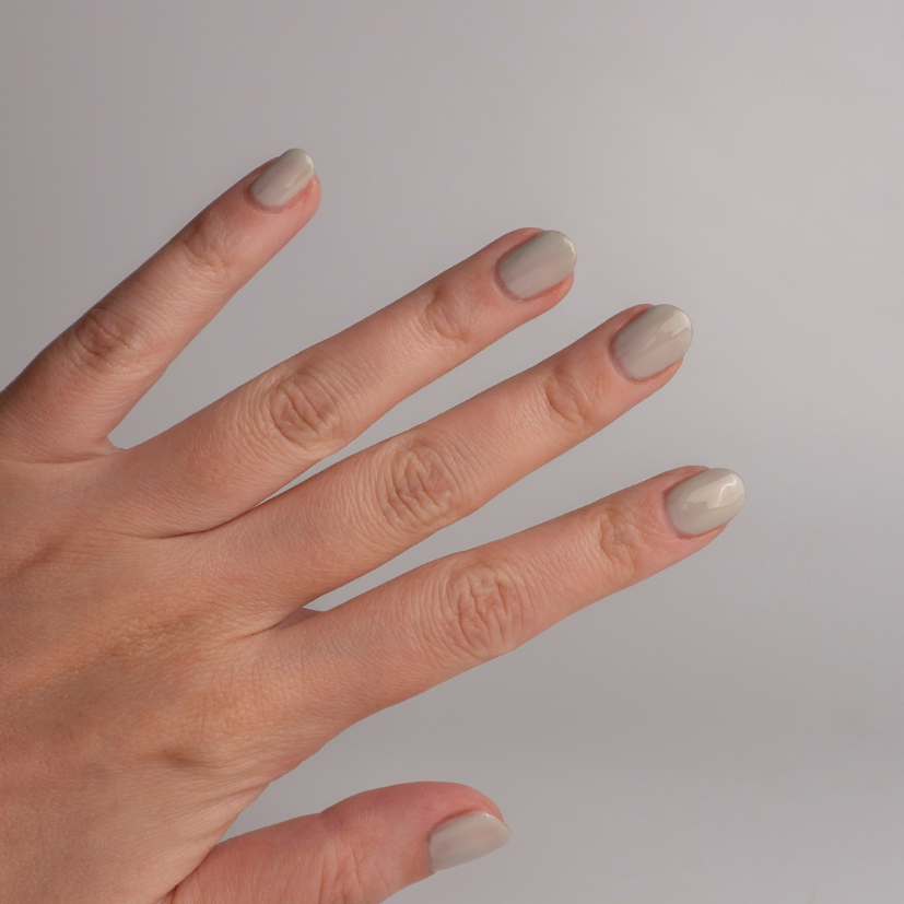 イチキューヨンハチニュアンスネイルカラー 20 DEW