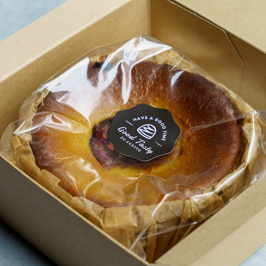 トン・ガリアーノ｜ピザ全種楽しむ＋自家製 苺バスクチーズケーキセット【全８品】