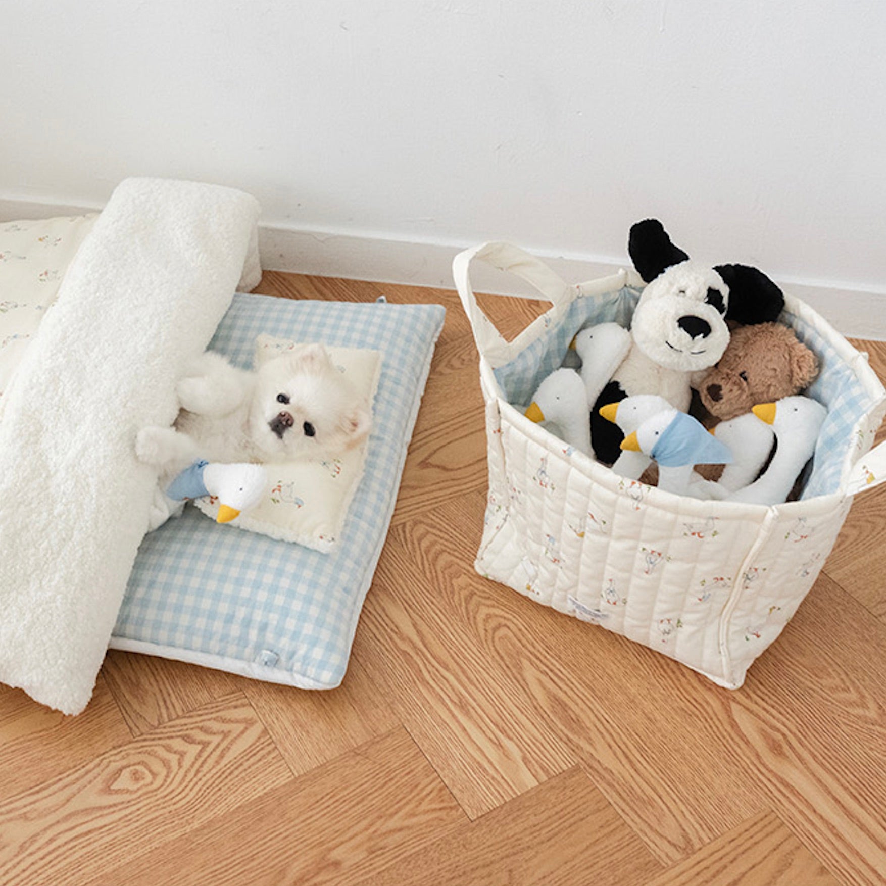 ※お取り寄せ商品【noutti】Duck Toy Basket（Ivory / Sky Blue）