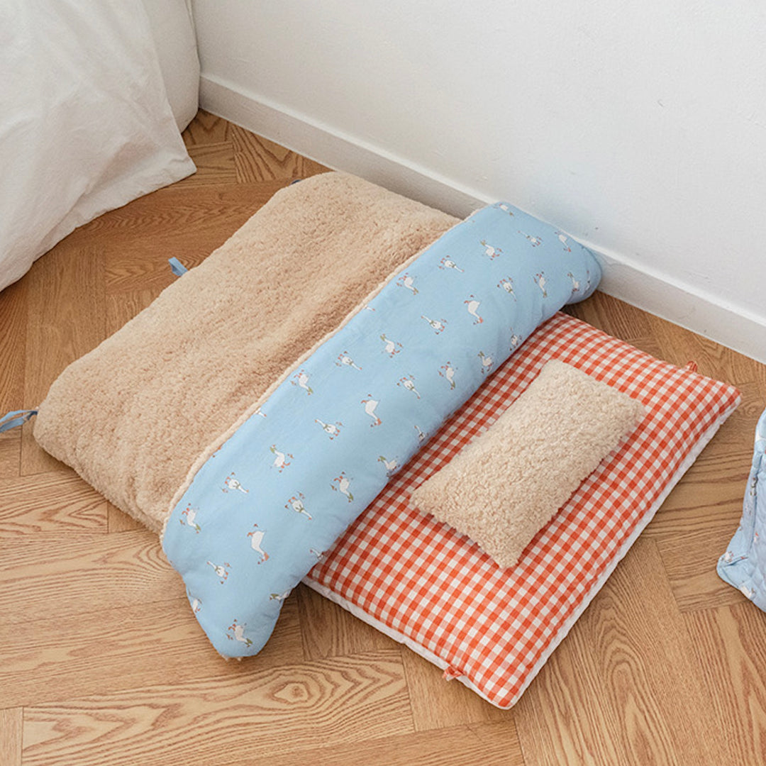 ※予約販売【noutti】Duck Blanket Cushion Set