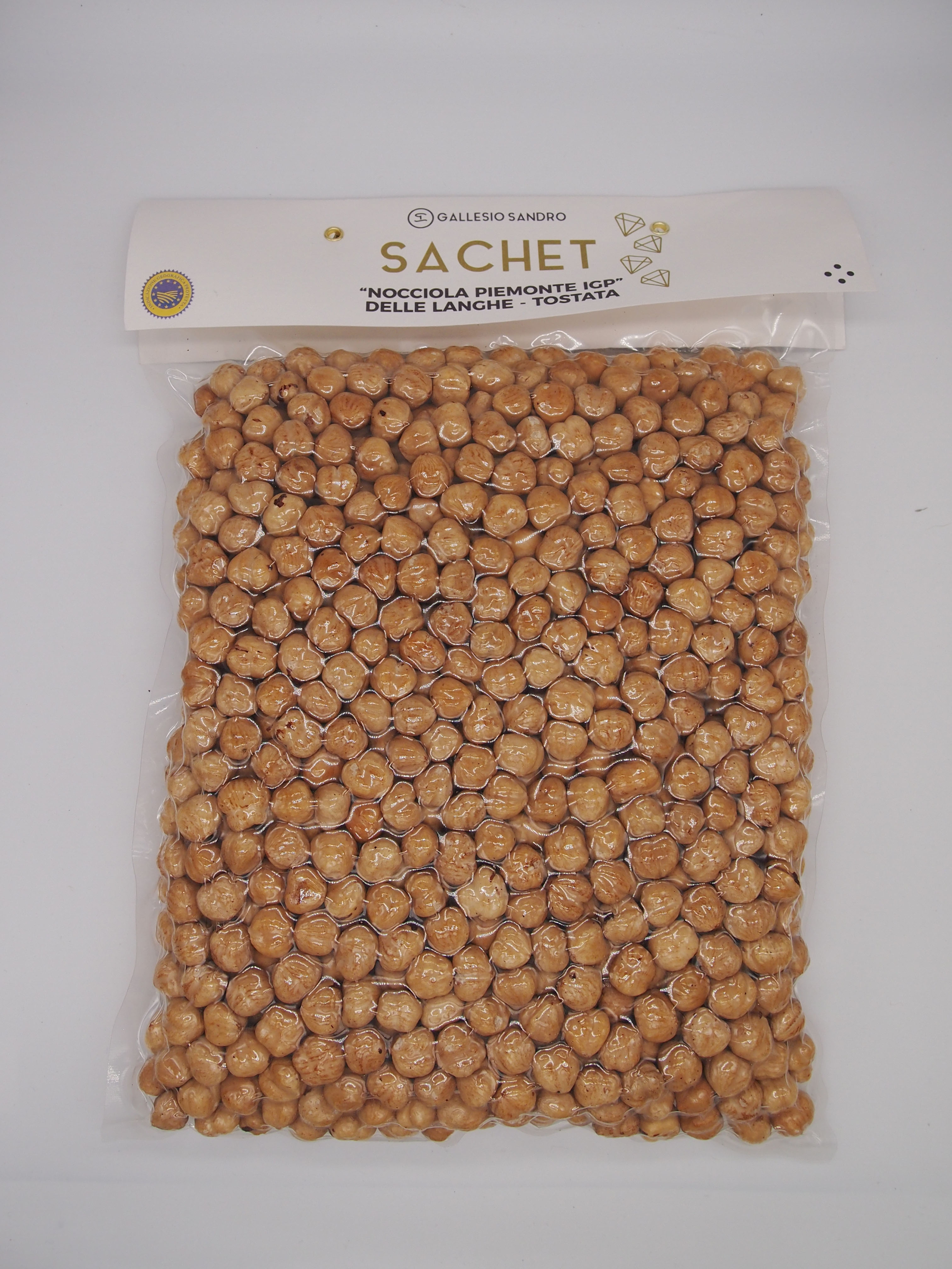 ピエモンテIGPヘーゼルナッツ　 内容量: 1kg