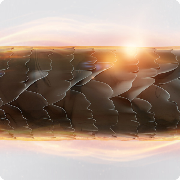 サーマルリペア成分が熱反応し、髪表面に密着・補強・保護している様子