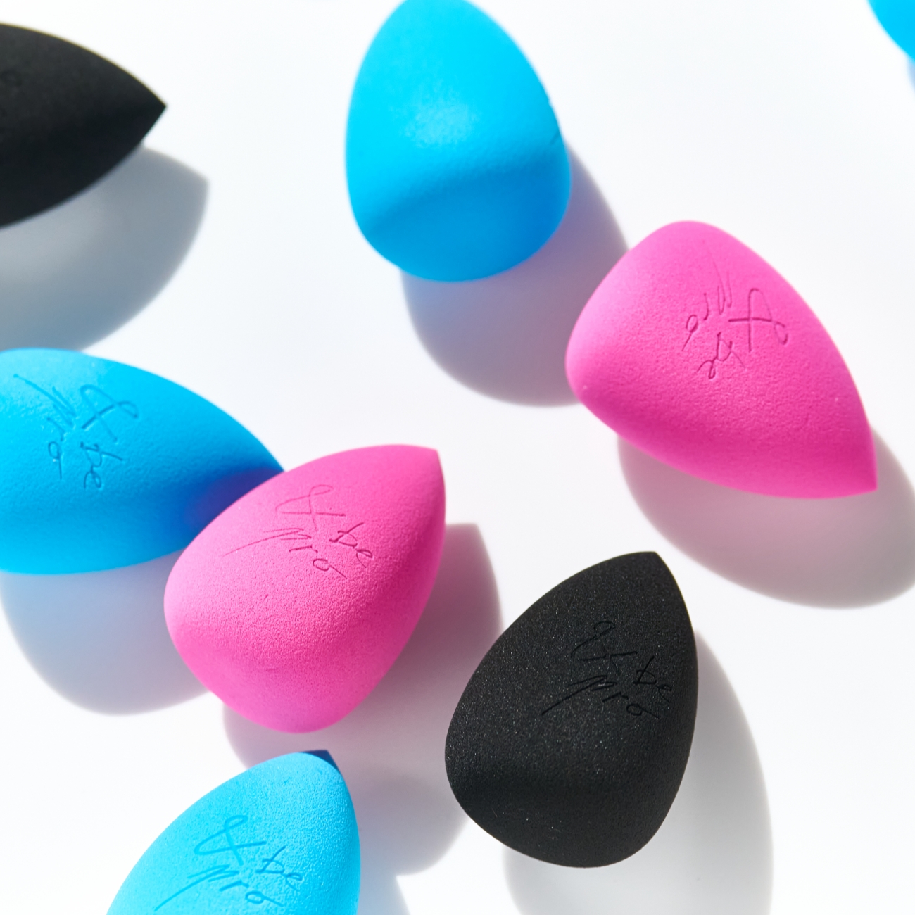 &be ブラックスポンジ｜&be