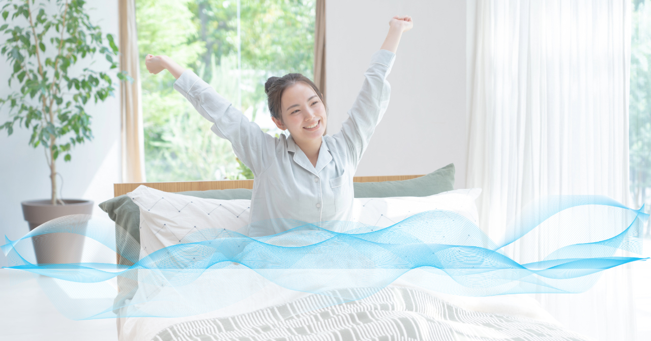 爽快な目覚めの女性