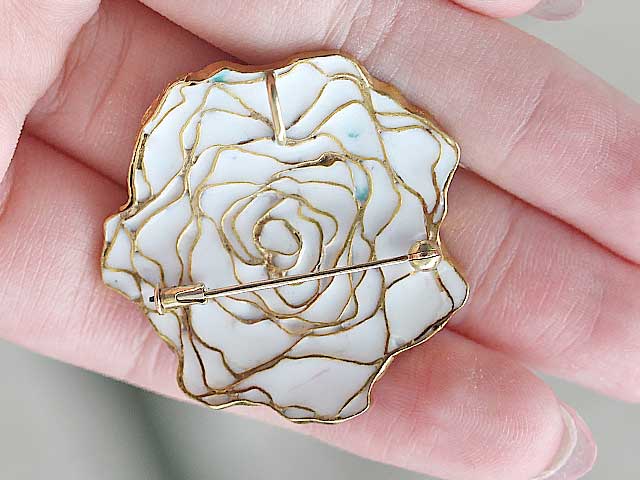 澄んだ美しい水　七宝　沢田氏作　バラ　ブローチ＆ペンダントトップ002 (チェーン別)  K22