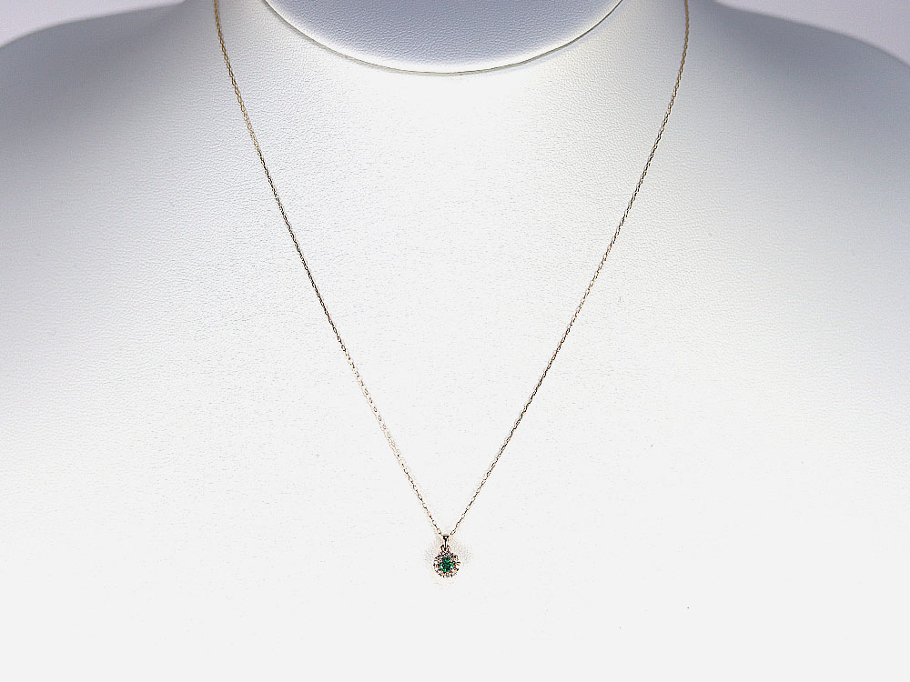 輝く　エメラルド　0.09ct　ダイヤモンド　Heart&Qupid　0.07ct　ネックレス　K18　4493　鑑別メモ・鑑別書付