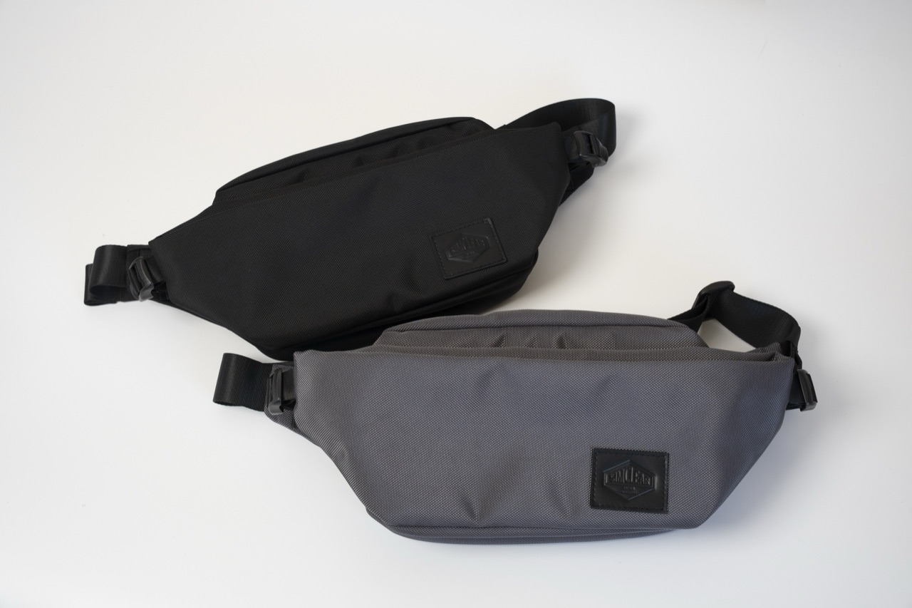 BLACKとGREY BLACKを並べた商品単体イメージ