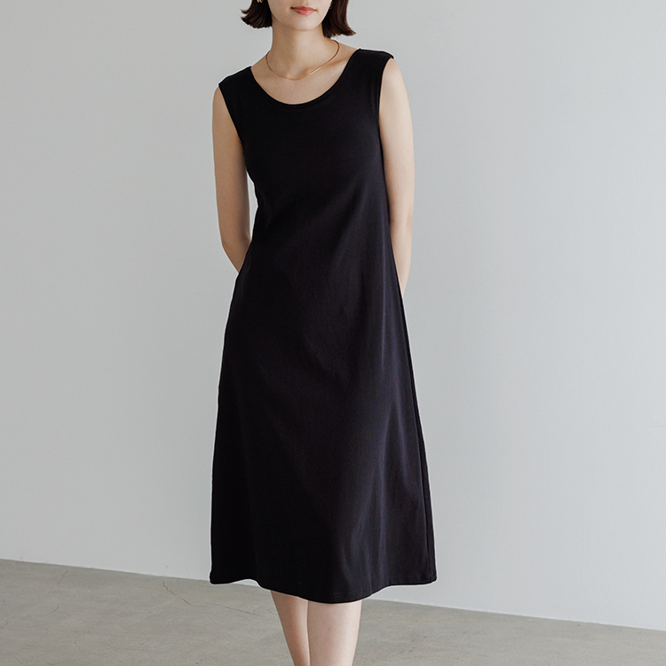 カップイン ボートネック ワンピース ノースリーブ [カラー]	: ブラック, [サイズ]: S