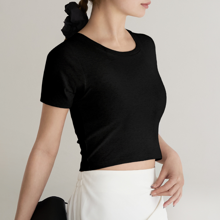【NEW】カップイン クロップド クルーネックT [カラー]: ブラック, [サイズ]: S
