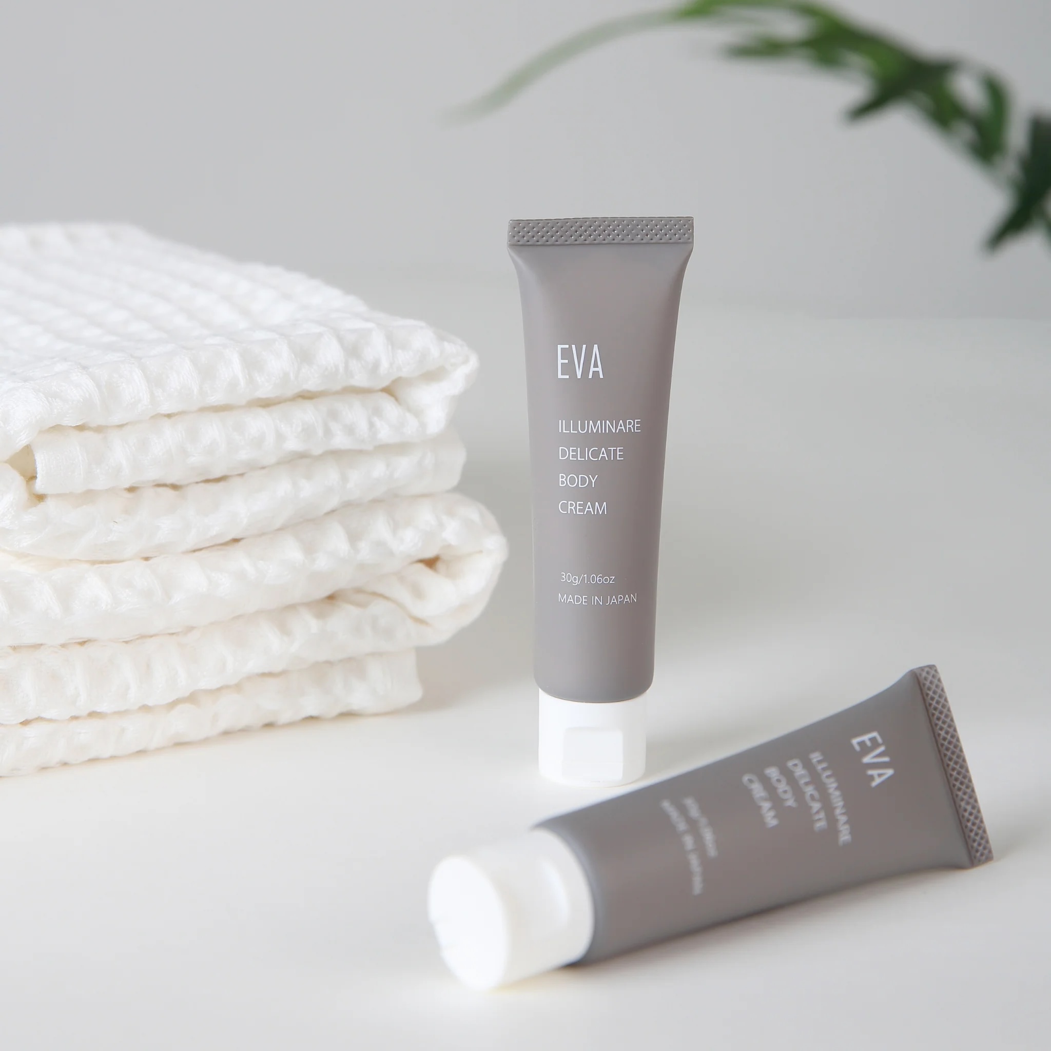 EVA ILLUMINARE DERICATE BODY CREAM /エヴァイルミナーレデリケートボディークリーム