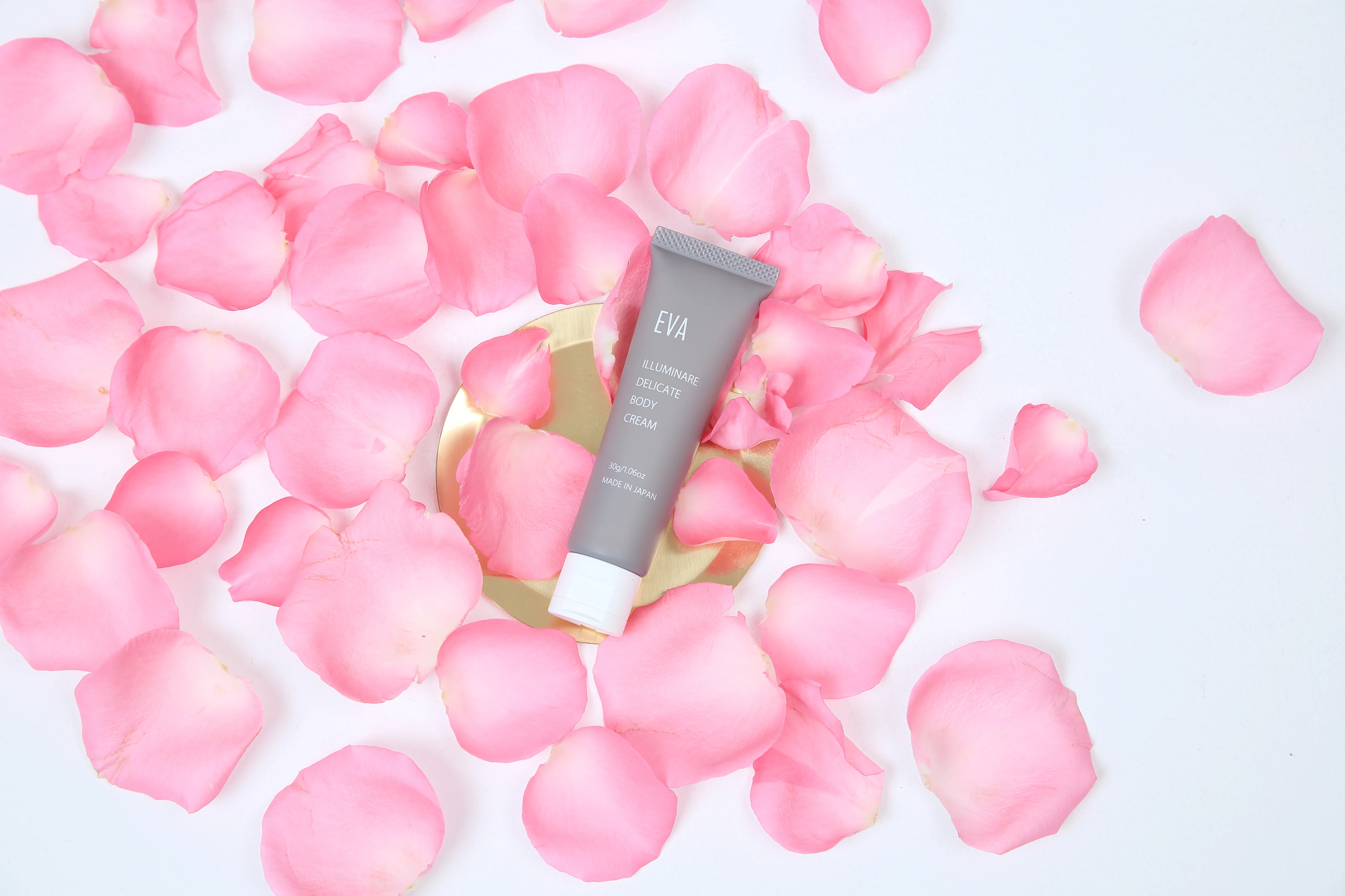 ローズの香りを想起させるイメージ