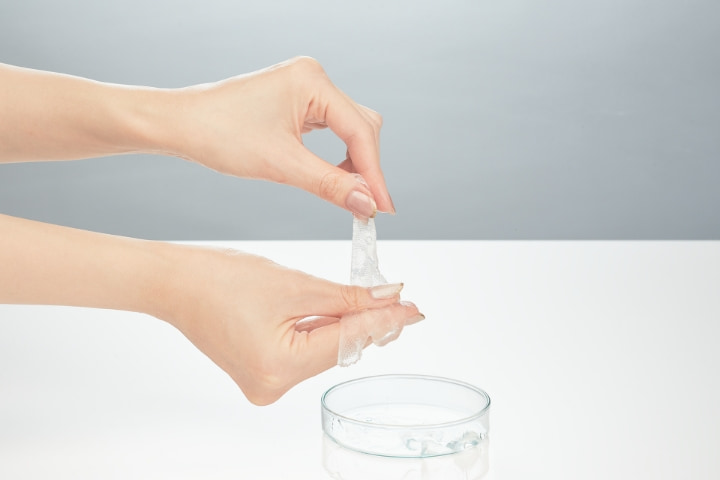 使用後は水につけてゲルを溶かす