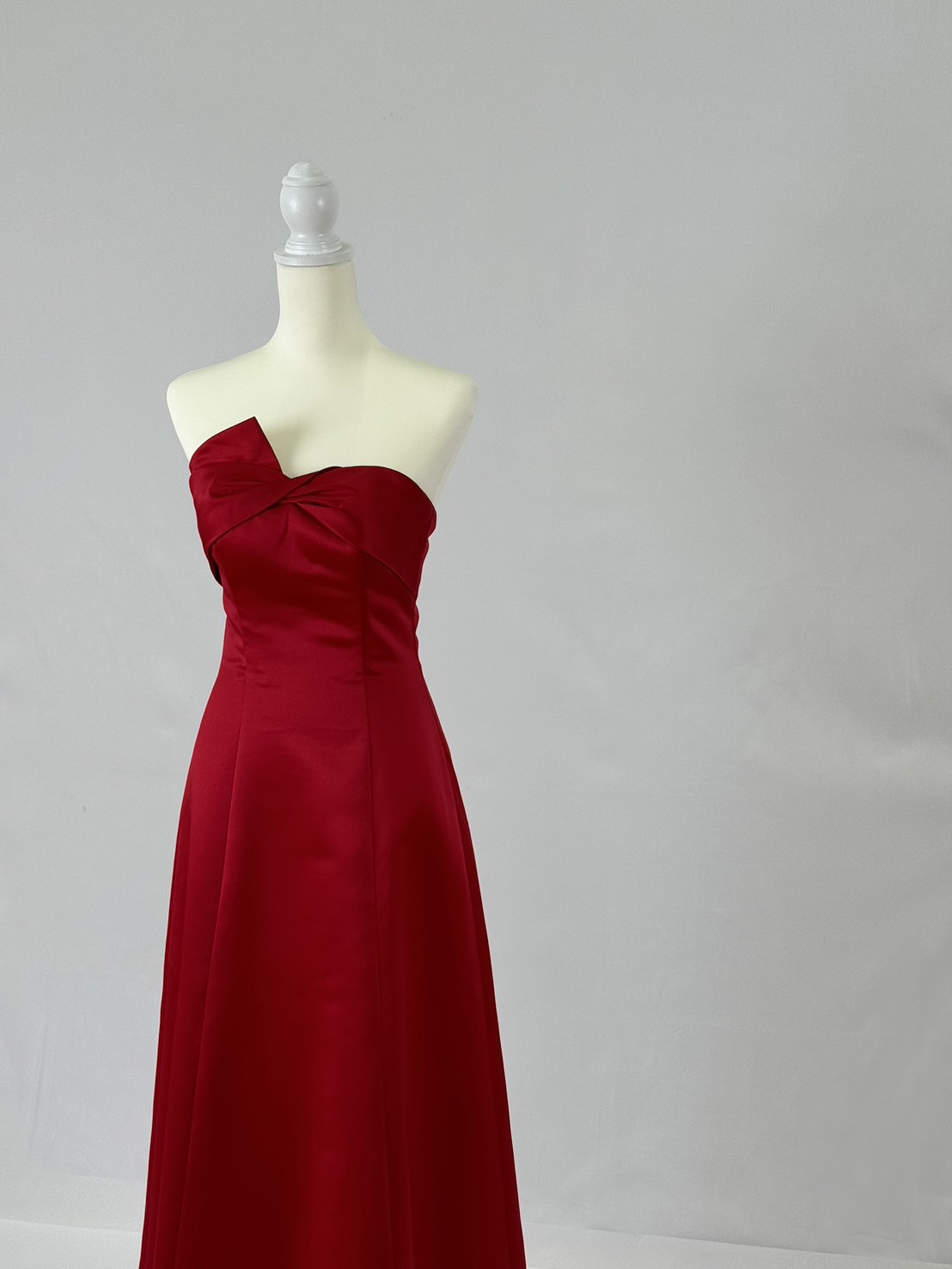 droit 001 RE ドレスサイズ（Type：JUST）: 3号：B74 W56 H84：ファスナー