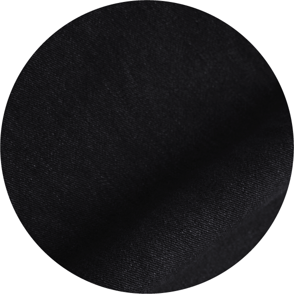 ブラックの生地感