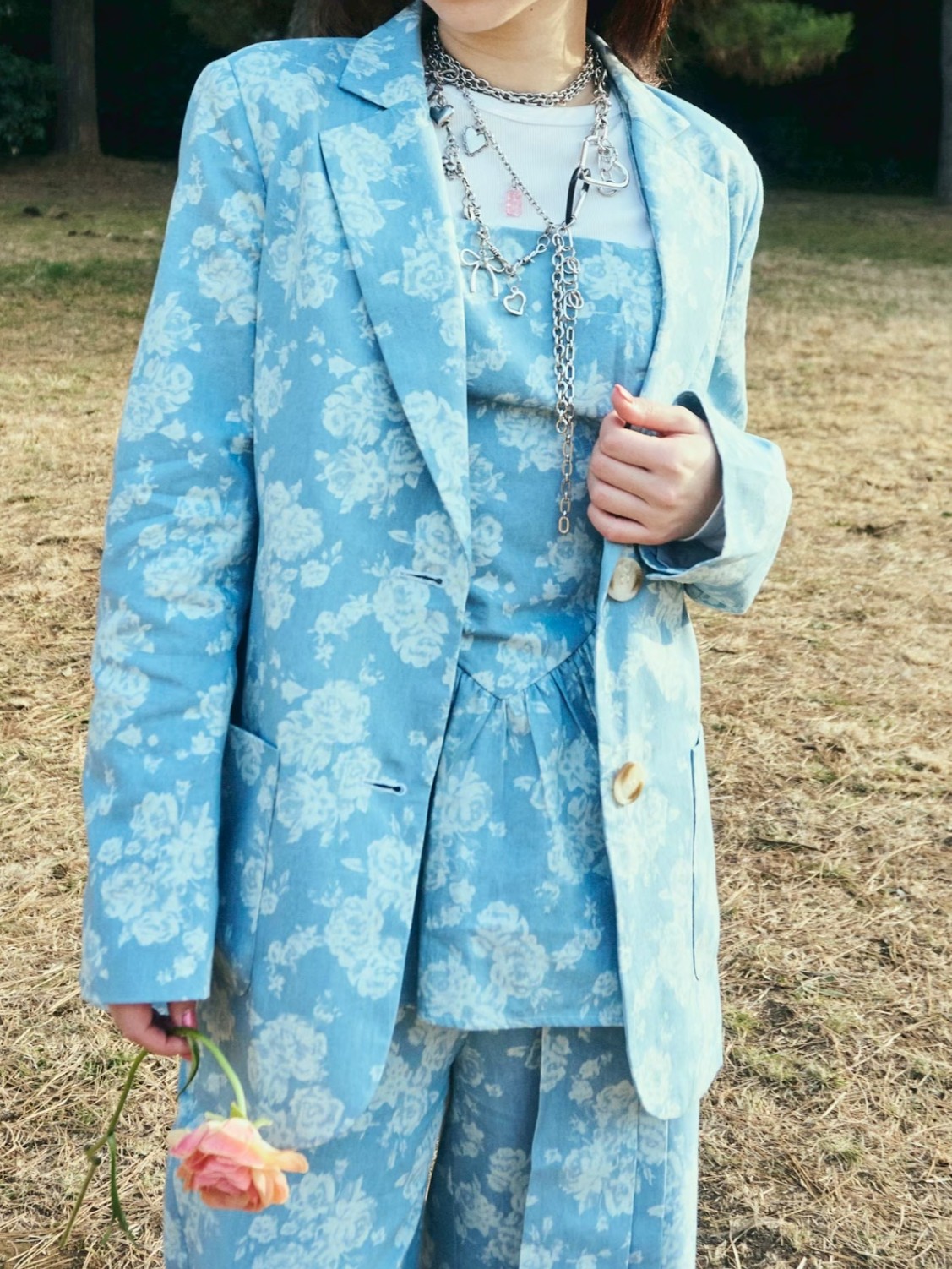 Multi-Way Ribbon Design Jacket Collar: BLUE