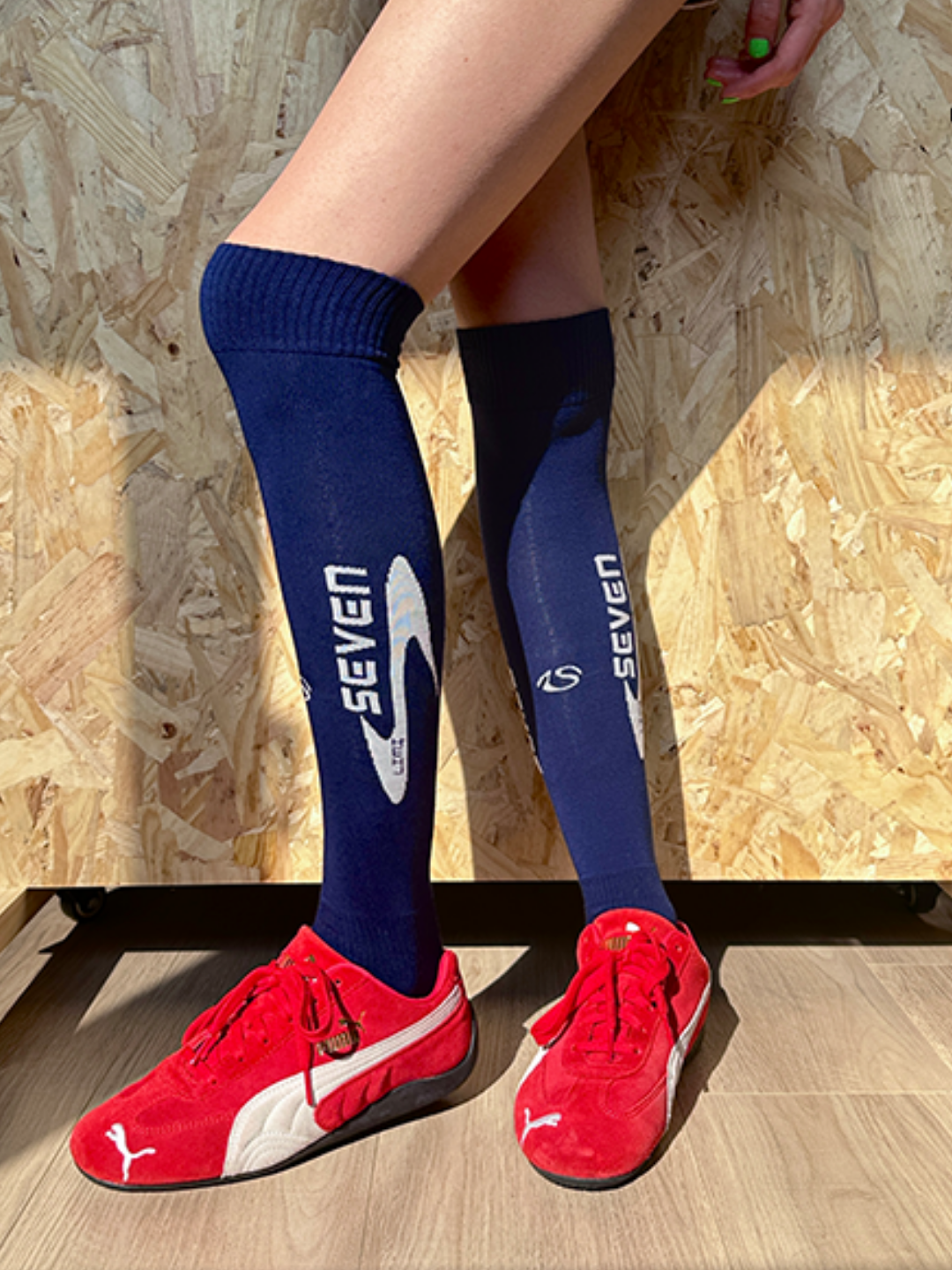 Futuristic Over-the-Knee Socks Collar: BLUE