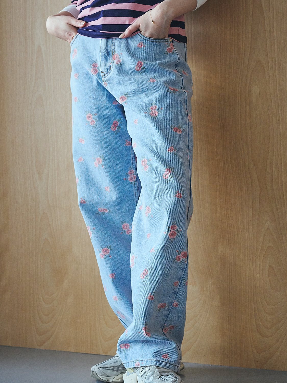 Flower Print Denim Pants Size: S
