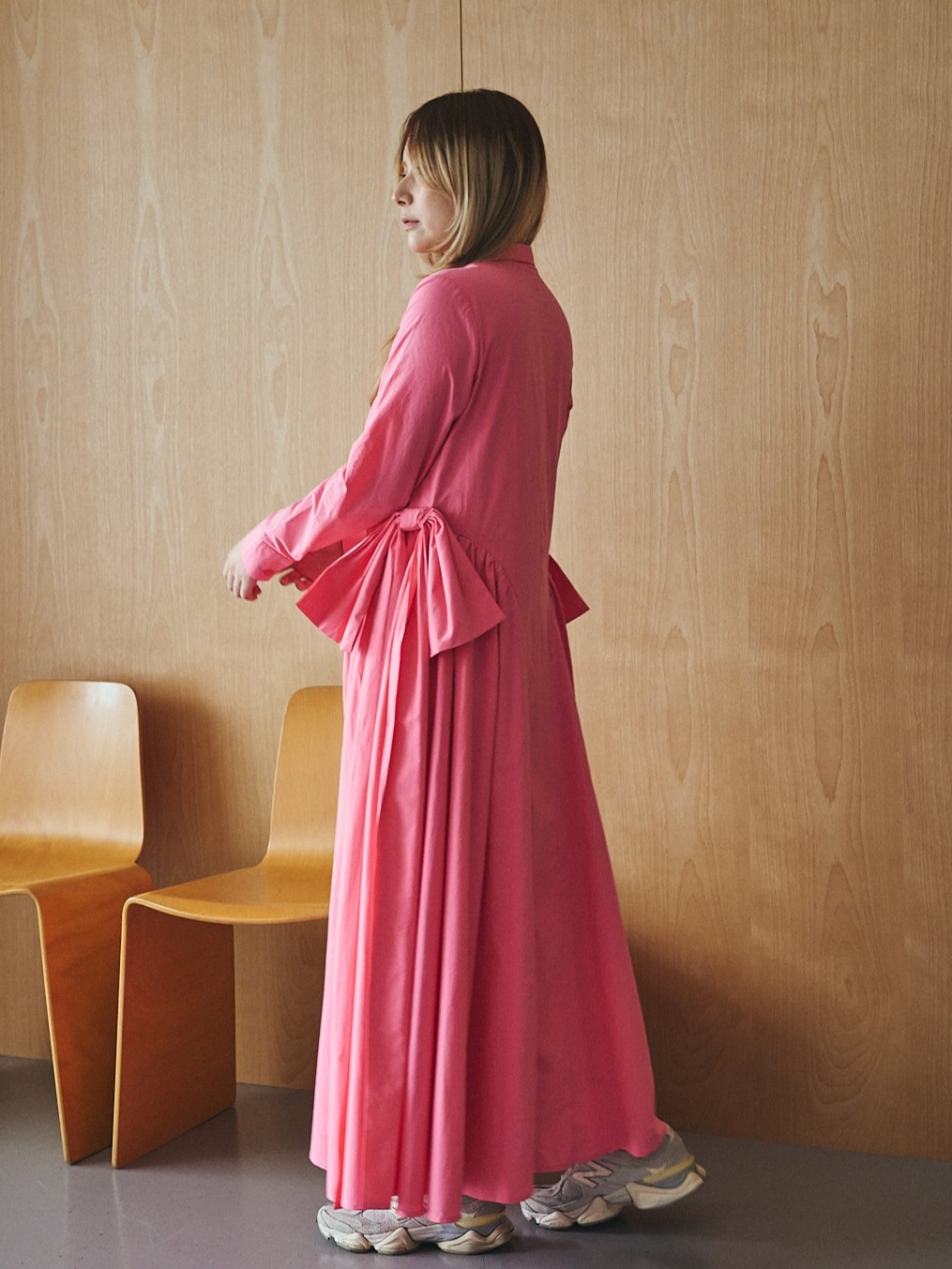 Side Ribbon Volume Dress