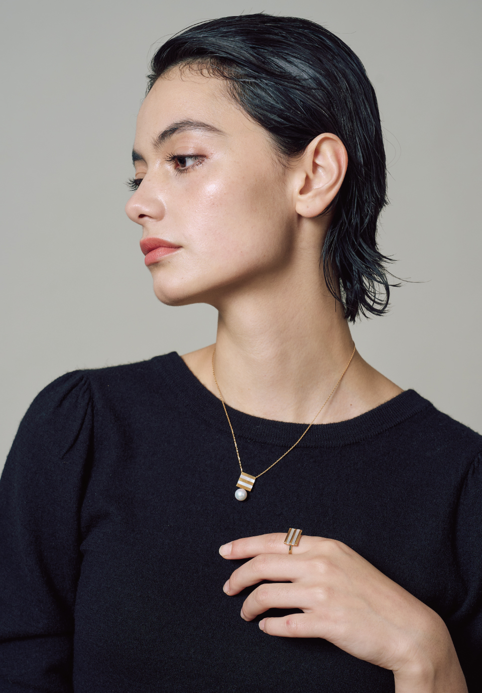 BORDER RECTANGLE RING