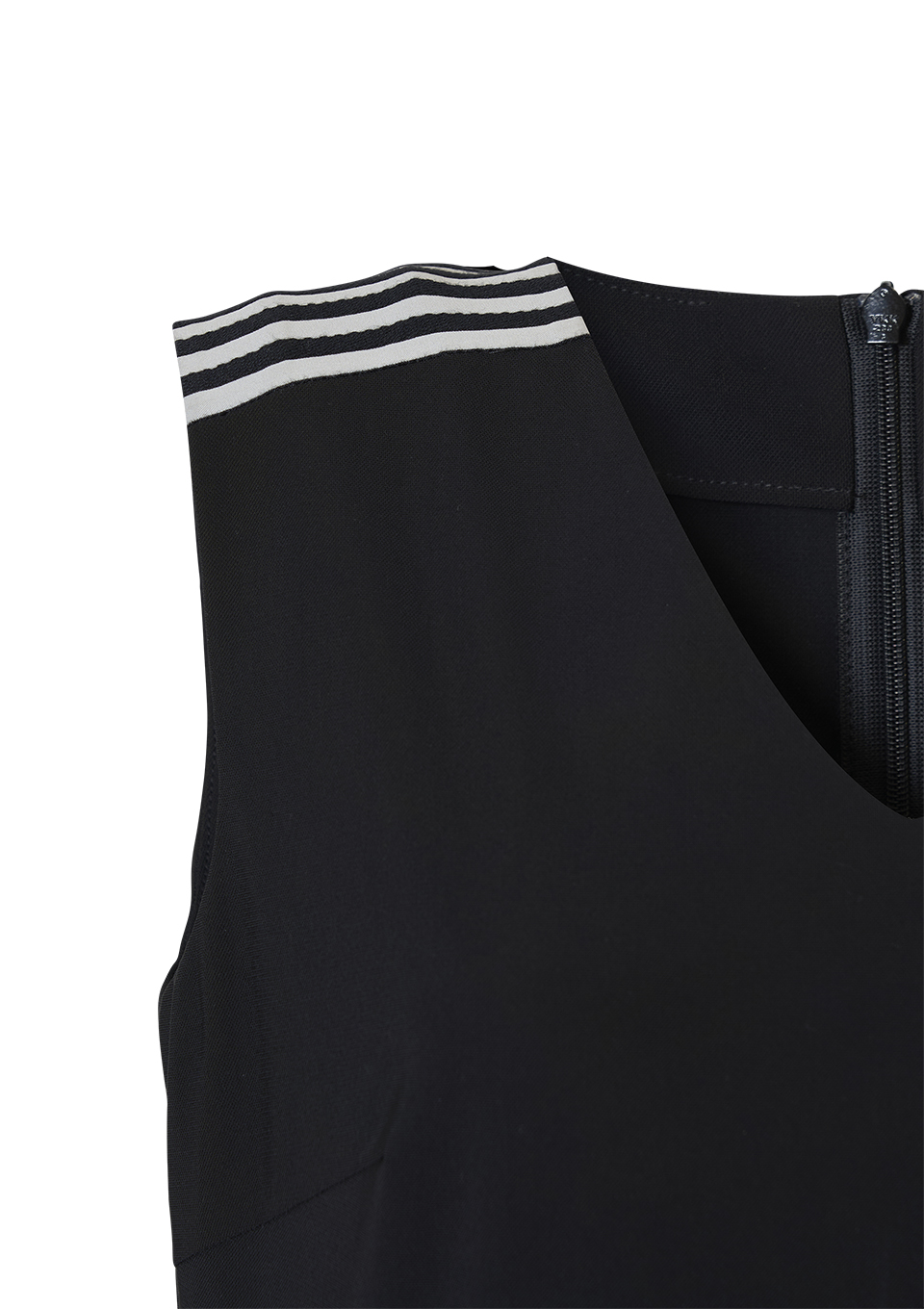 BORDER SLEEVELESS DRESS