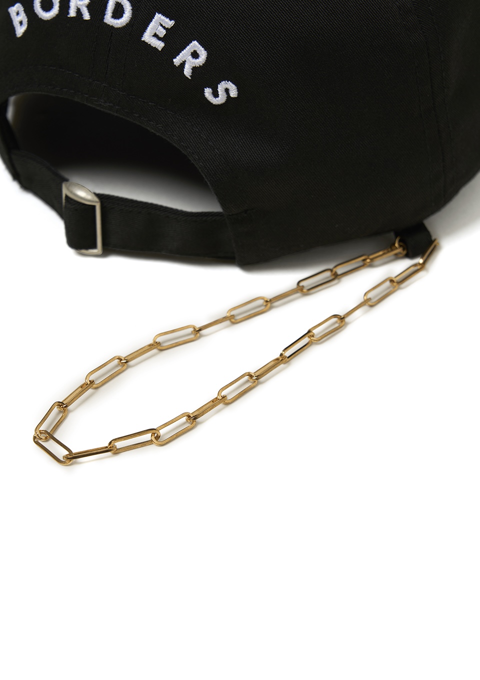 BORDER CHAIN CAP