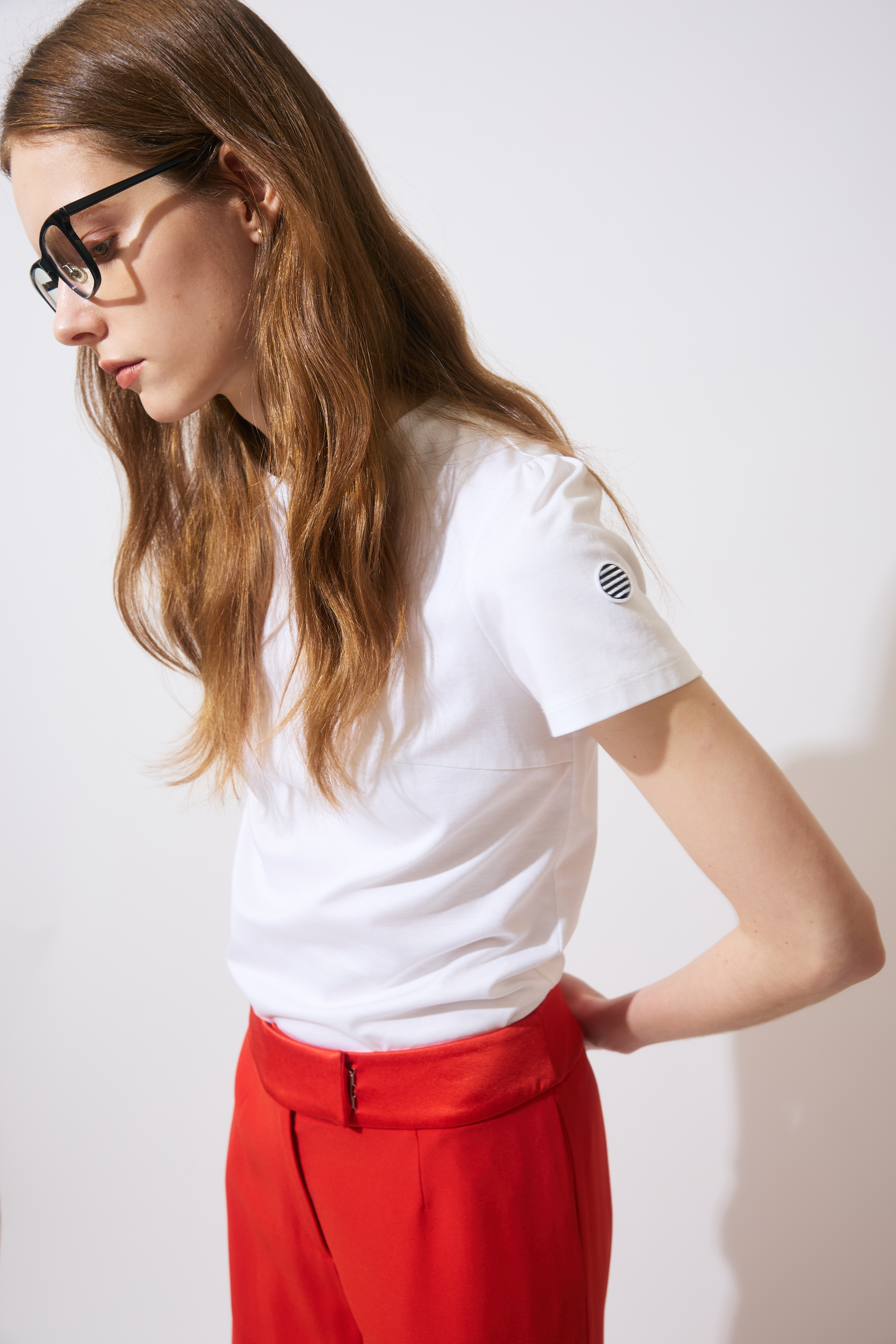 CREW NECK TEE