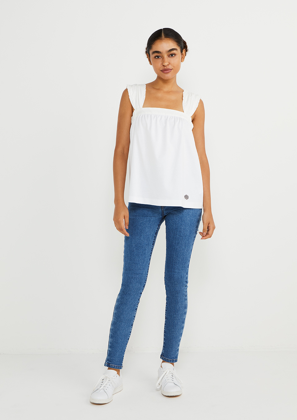 BASIC SKINNY DENIM PANTS