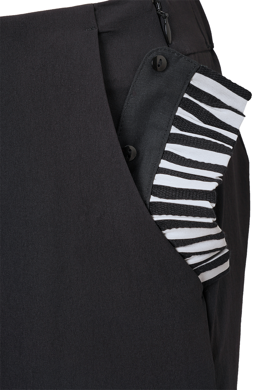 SIDE FRILL STRETCH PANTS