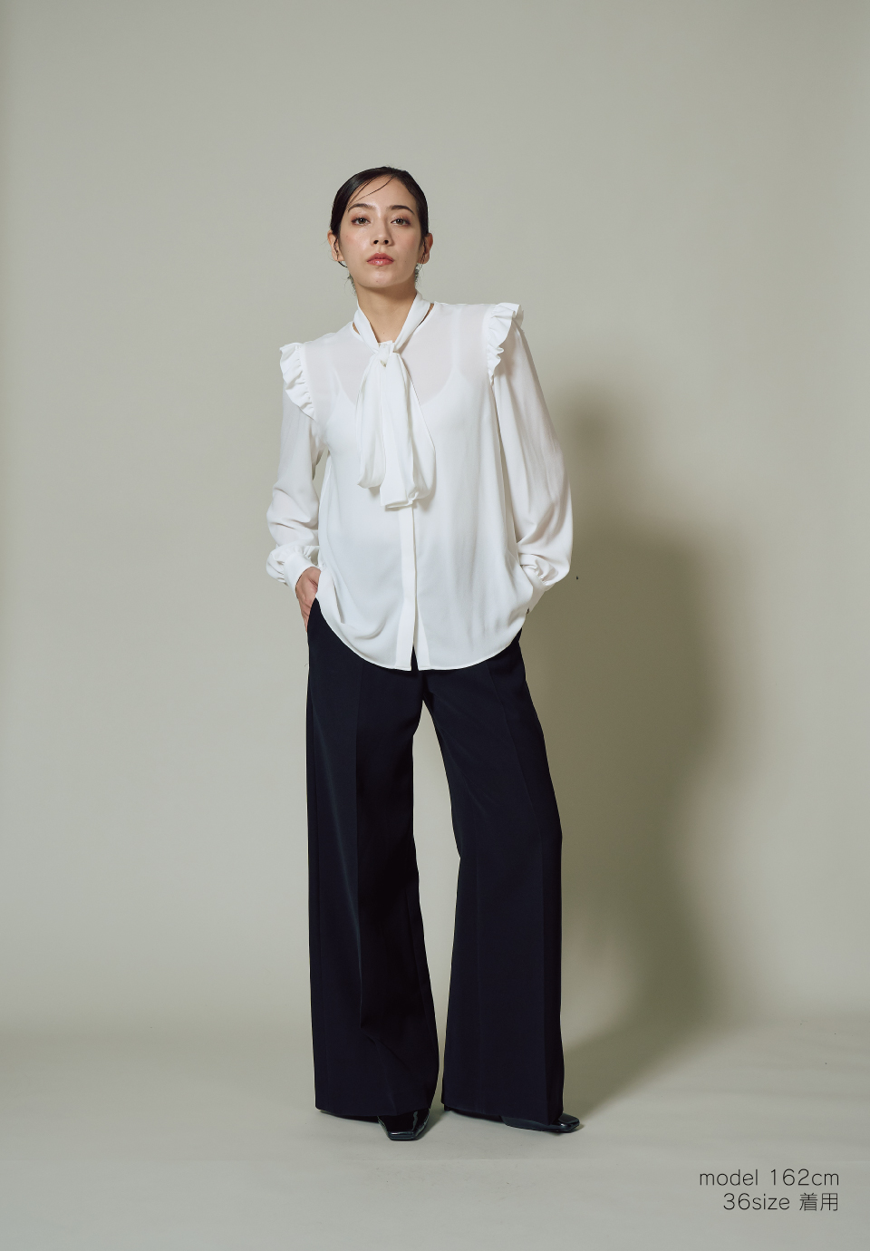 BOW TIE BLOUSE