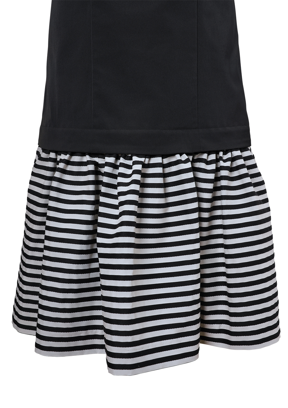 BORDER STRAP DRESS