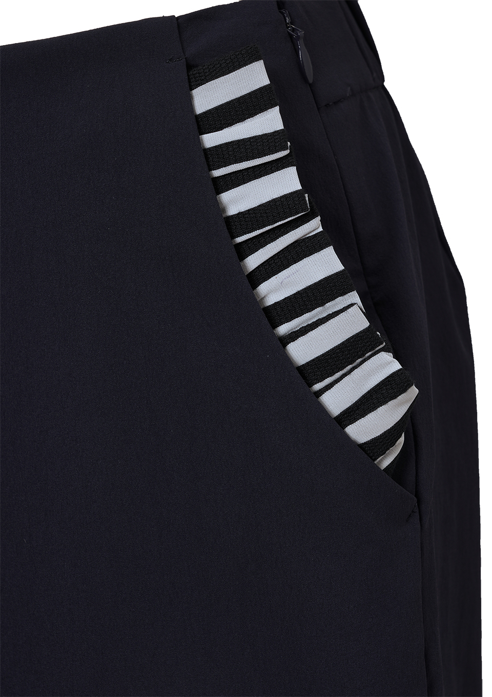 SIDE FRILL STRETCH PANTS