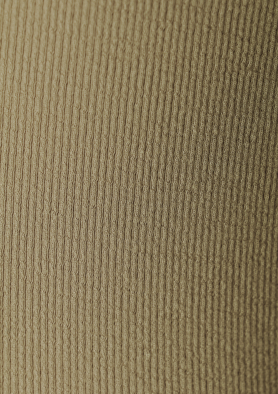 BACK CUT OUT RIB