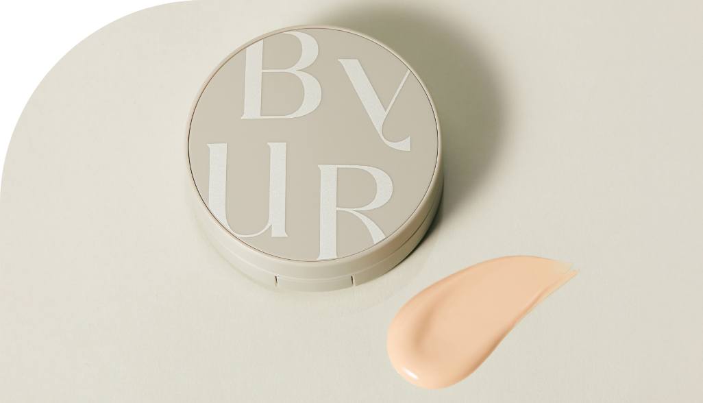 高密着！自然なツヤが持続