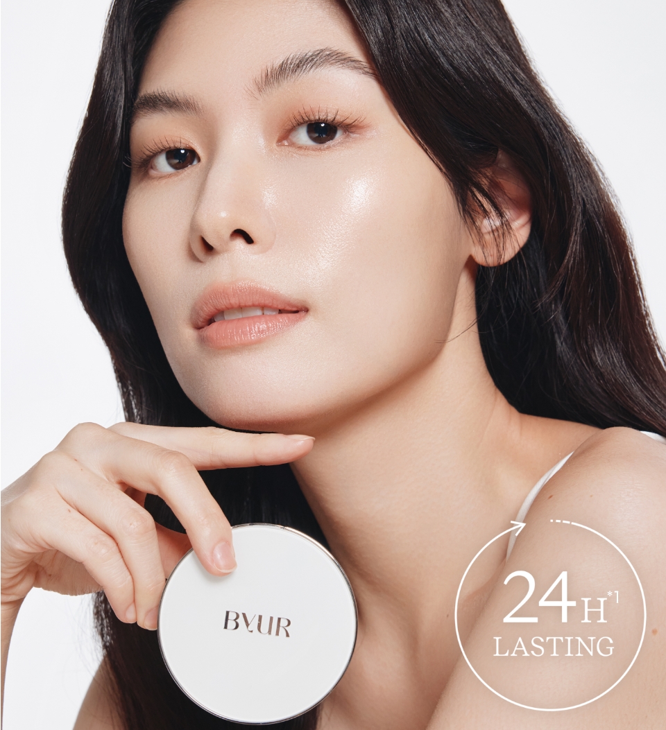5つの発光レイヤーが織りなす発光ツヤとカバー力、24時間*1化粧もち。バイユア最高峰*2の発光美膜クッション