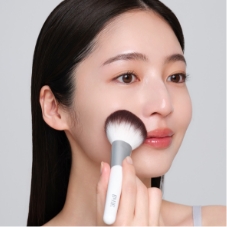 セラムフィット ルースフェイスパウダーの使い方