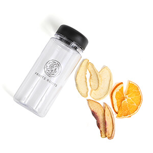 デトックスウォーター3種セット（いちご＆キウイ、桃＆オレンジ、シトラス＆洋なし）ボトル付