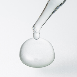 SENSITIVE カーミングエッセンスセラム