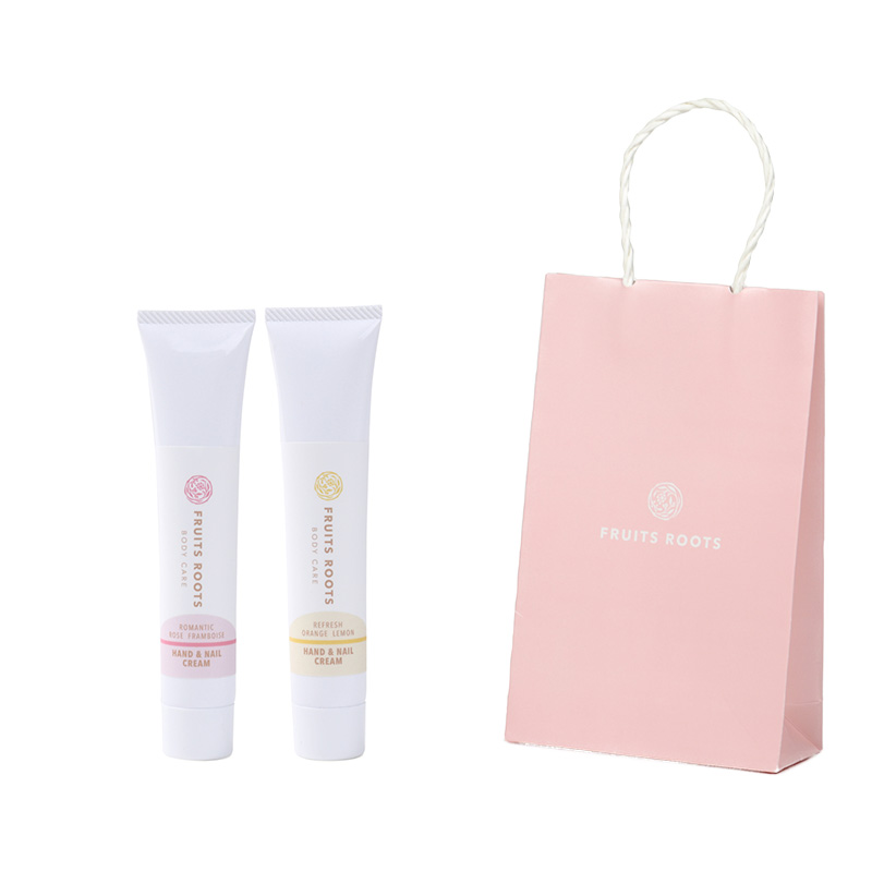 【ギフト】ROMANTIC + REFRESH「ハンド&ネイルクリーム」