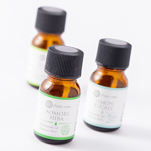 エッセンシャルオイル（青森ヒバ）