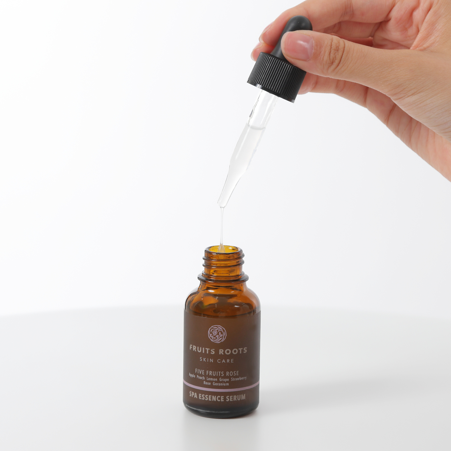 5 FRUITS ROSE スパエッセンスセラム