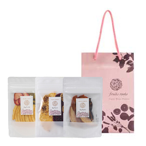 【ギフトBOX付】国産無添加ドライフルーツ3袋セット（(りんご、キウイ、いちご、不知火、梨、バナナ、プルーン、桃、あんず)