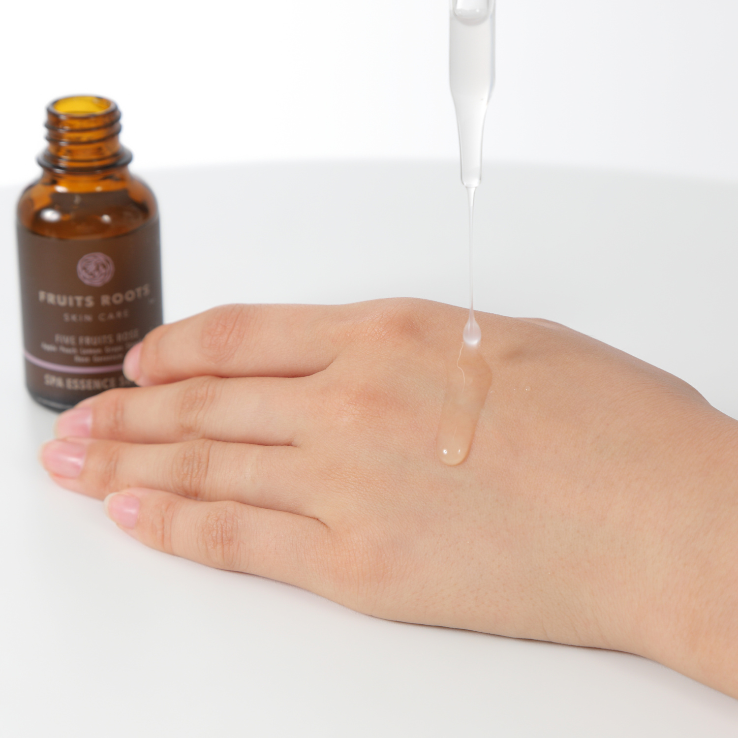 5 FRUITS ROSE スパエッセンスセラム