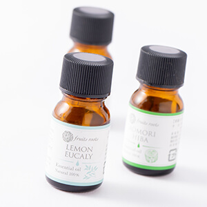 エッセンシャルオイル（レモンユーカリ）