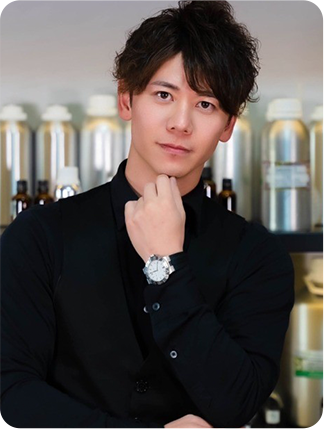 香りソムリエHironoriSuzuki